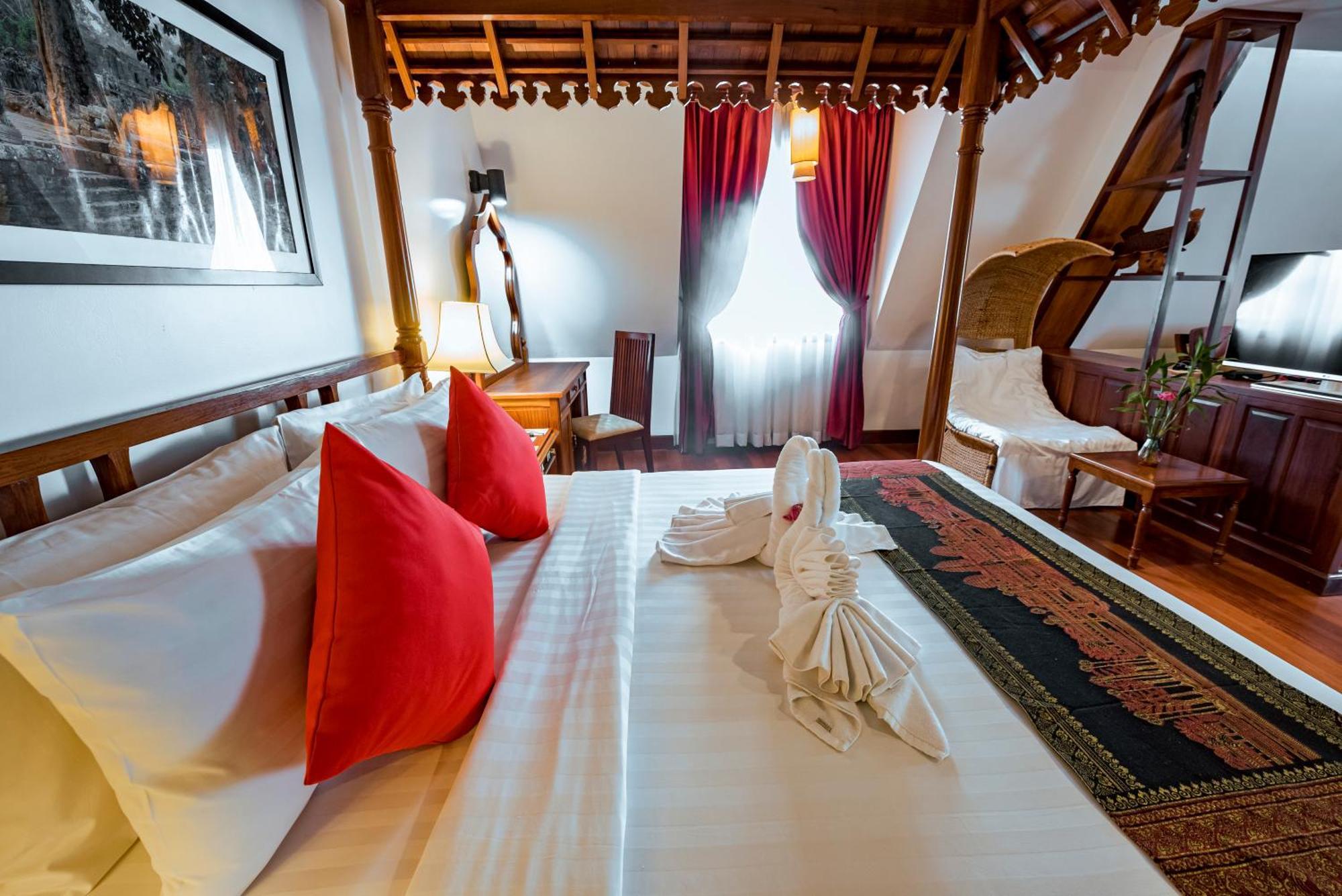 Royal Crown Hotel & Spa Siem Reap Buitenkant foto