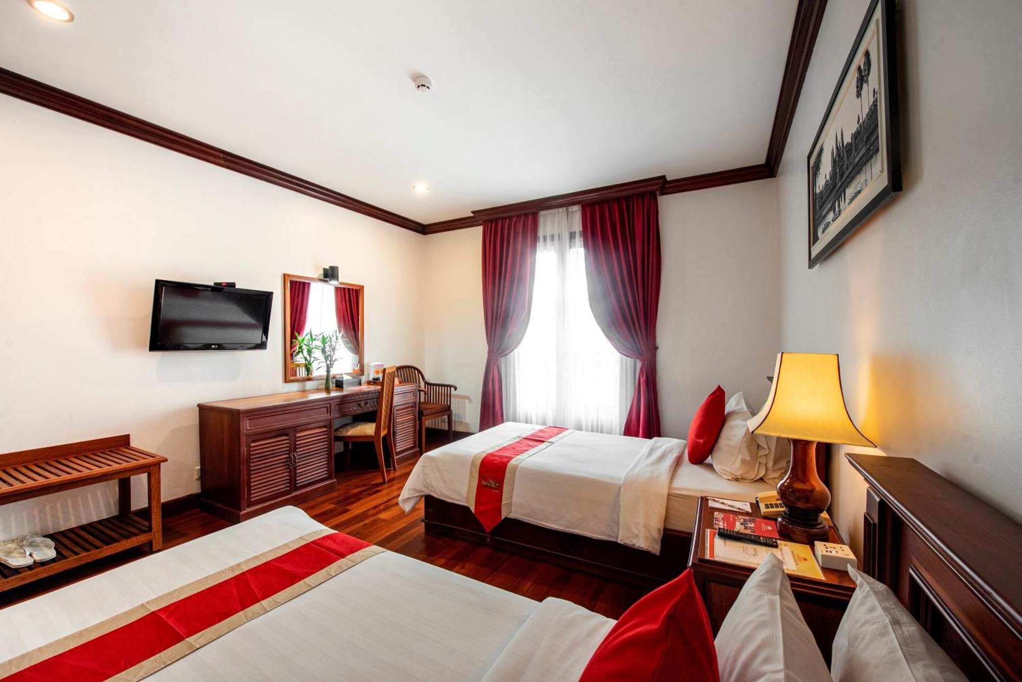 Royal Crown Hotel & Spa Siem Reap Buitenkant foto